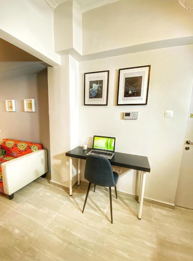 For A Genuine Athenian Homestay! Екстериор снимка